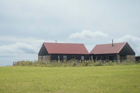 Loader-Monteith-Architects-Scotland-Cairnconon-Byre%C2%A9Jim-Stephenson-Web-Res-2crop-492x328.jpg